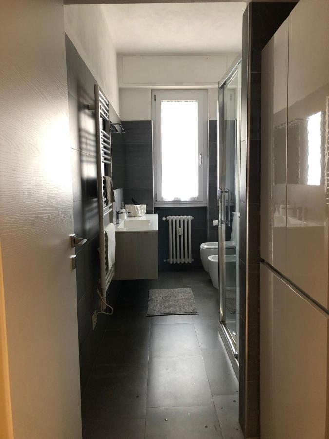Morivione Apartment - Bocconi Free Parking ミラノ エクステリア 写真