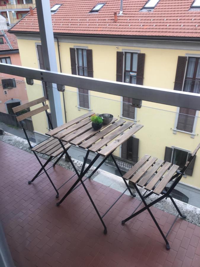 Morivione Apartment - Bocconi Free Parking ミラノ エクステリア 写真