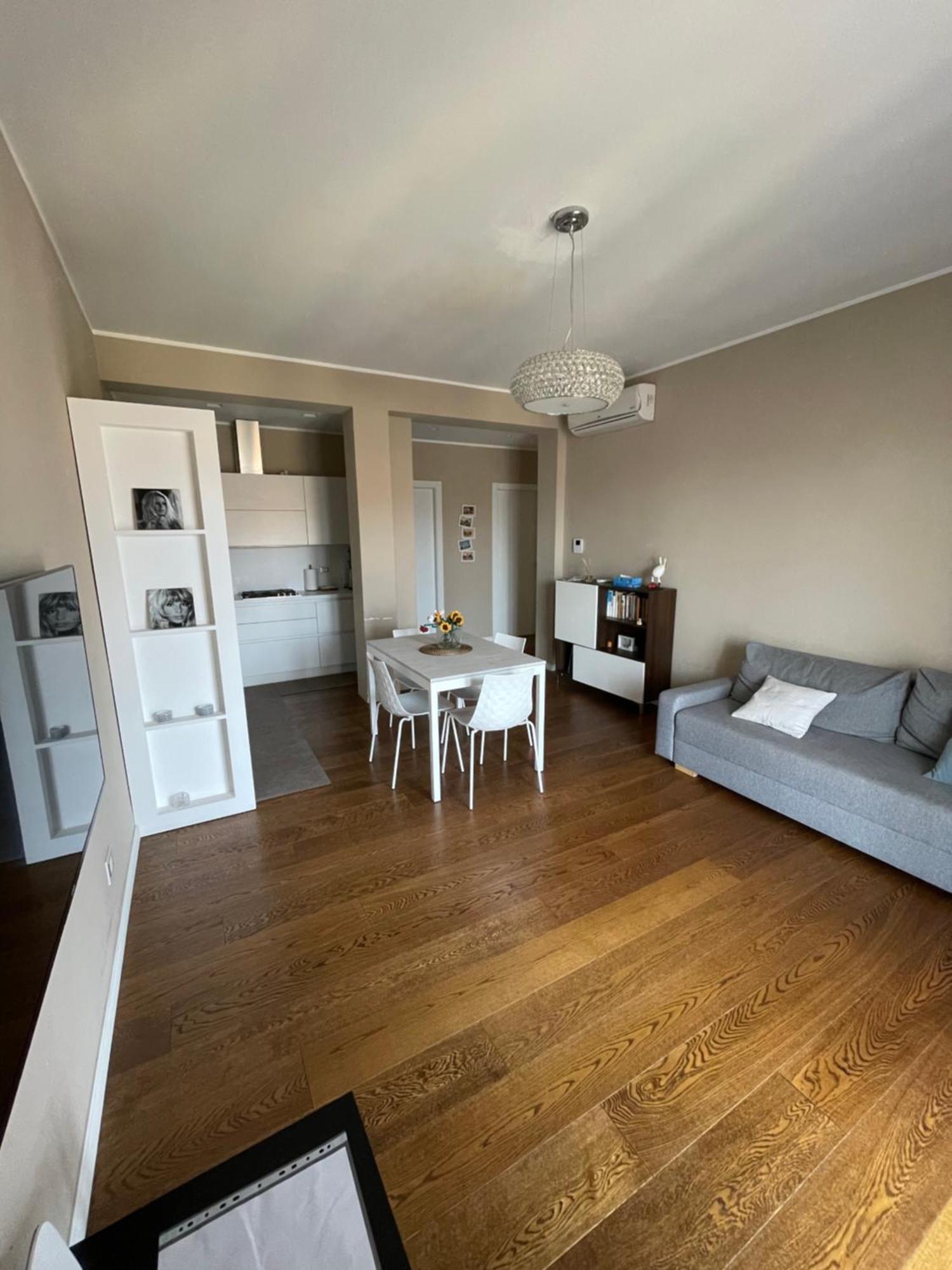 Morivione Apartment - Bocconi Free Parking ミラノ エクステリア 写真
